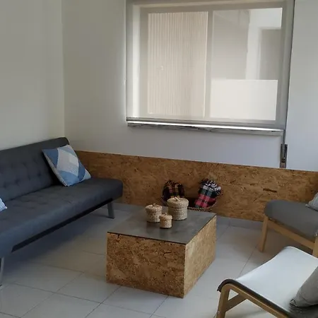 Sun House - Baleal Casa de Férias *