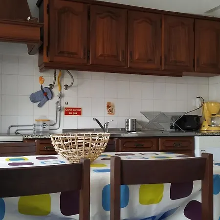 Sun House - Baleal Casa de Férias *