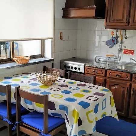 Sun House - Baleal Ferrel (Leiria)